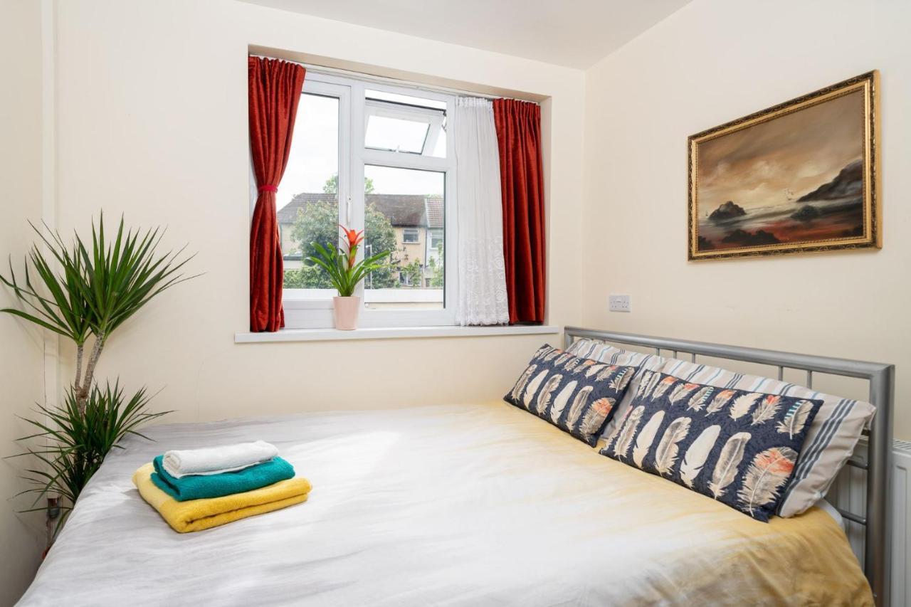F5 Private Double Room Londyn Zewnętrze zdjęcie